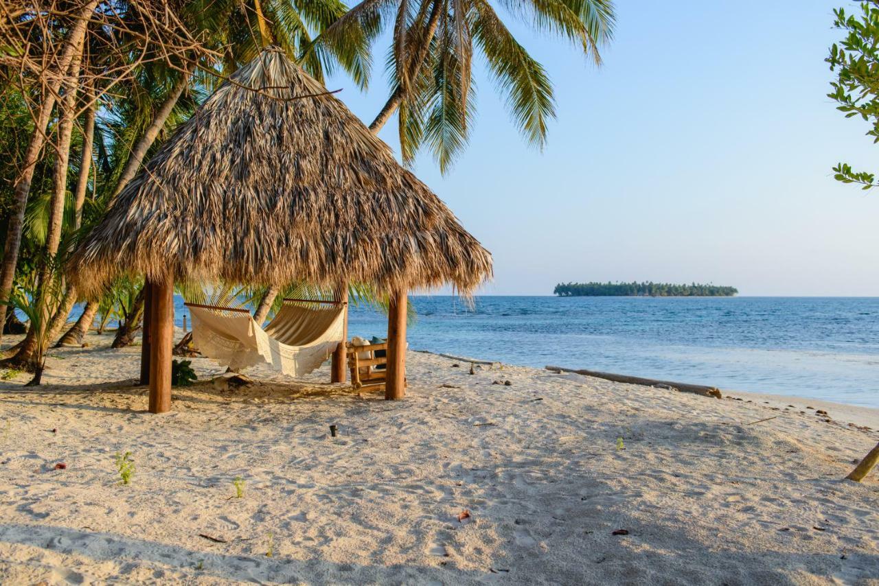 ホテル Calala Island Set Net エクステリア 写真