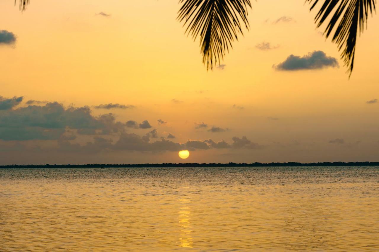 ホテル Calala Island Set Net エクステリア 写真