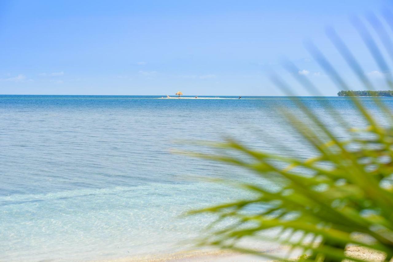 ホテル Calala Island Set Net エクステリア 写真